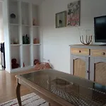 아파트 Blick Auf Den Magdalenenberg 빌린겐슈베닝겐